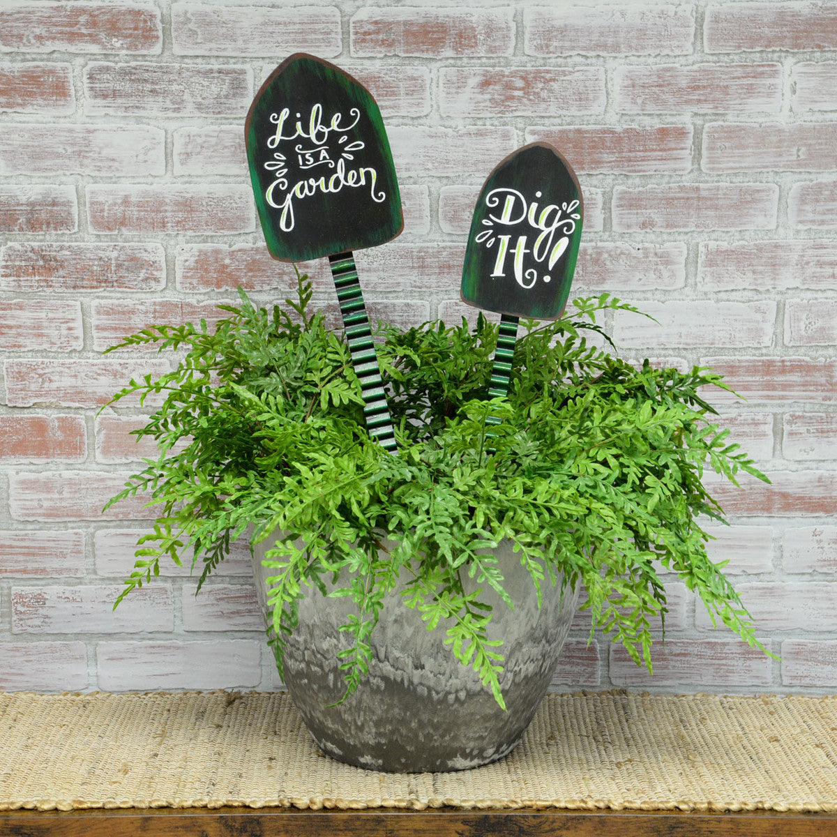 Garden Shovels Decor by The Round Top Collection