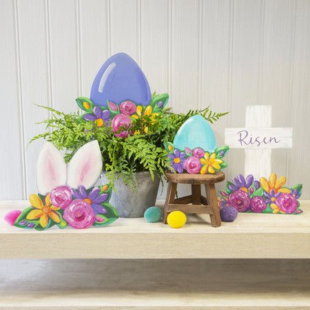 Risen Cross & Flowers Decoration