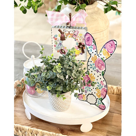Artful Bunny, Medium